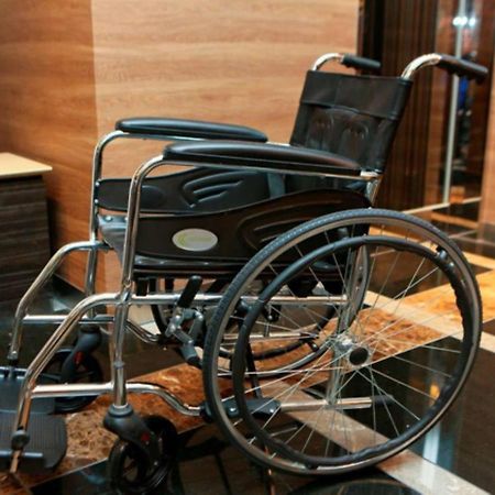 Apa Hotel Saga Ekimae Chuo Екстер'єр фото